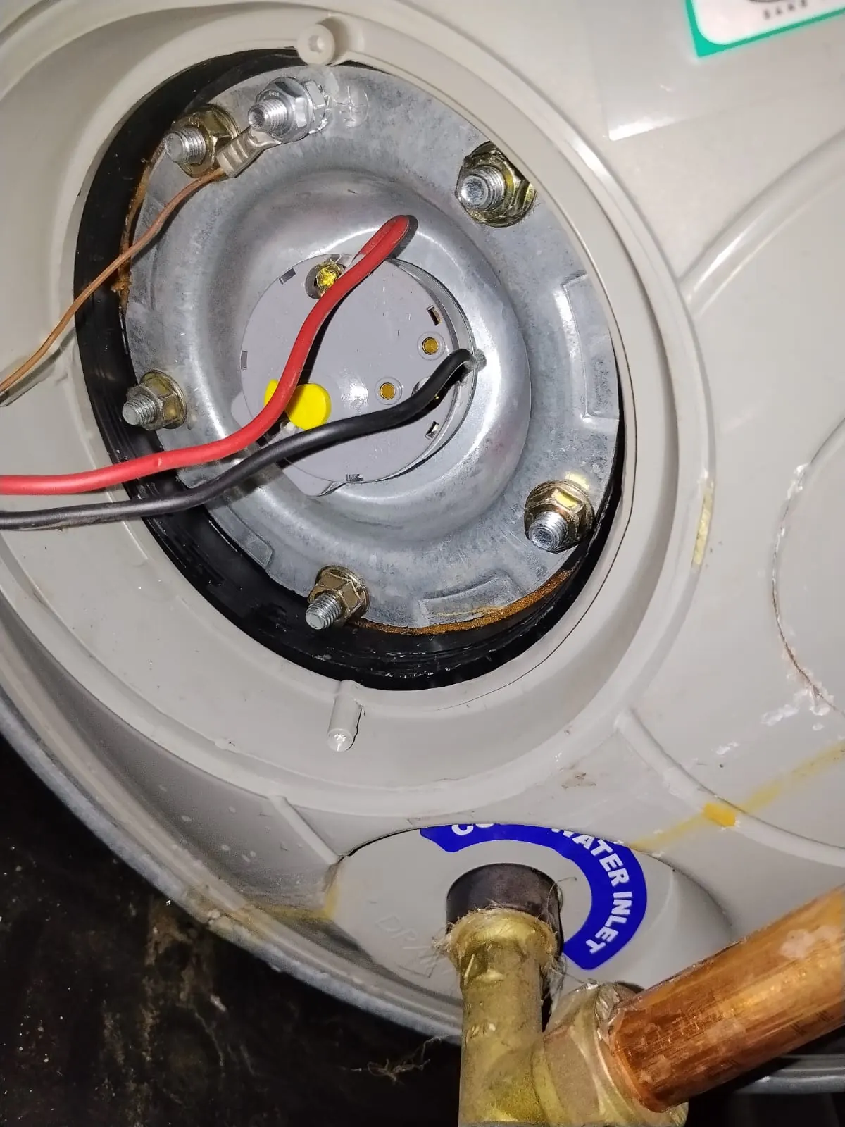 New geyser element and thermostat wired in